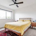 Funky 2Br Chermside Escape