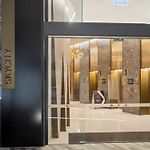 Luxury 1 Bedroom Retreat In Brisbane City With Pool And Gym