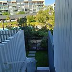 Welcoming Homestay With Airport & City Access