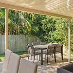 Pet Friendly &Amazing Location 4 Bedroom House