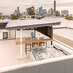 Lux James St Rooftop Spa Stay