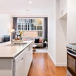 The Manhattan Collection Brisbane City