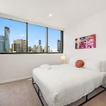 Sensational City Views And Best South Bank Location!