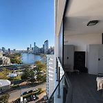 The Southbank Nook - River & City View