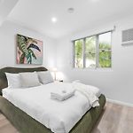 Stylish Cbd Studio - Short Walk To Hospitals And Cbd
