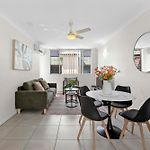 Cozy 1Br Apt Near Hospitals And Cbd With Parking!