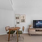 Urban Heights On Margaret Stylish City Stay
