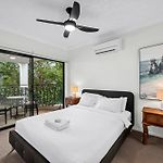 Spacious 2Br Apt With Wifi, Parking & Balcony