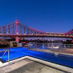 Penthouse Style - Story Bridge Views - Sleeps 8 - Baby Friendly