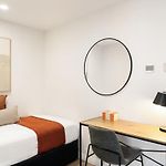 Utopia Deluxe Suite 25Th Floor Views, Pool & Gym