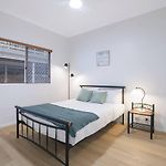 Alessandria Stay - Simple Living Near Brisbane River