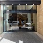 Chic 1Br Retreat Heart Of City Pool&Gym Views