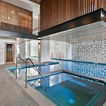 Prime 2Br Location Pool Parking Bct 1004