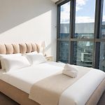 Skyline Poetry - Premium Stay On The Star Bne - Apartment