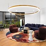 Sky High Luxury 2 Bedroom Cbd Apartment With Pool Gym And River Views