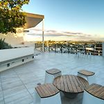 2Br Night Life -Pool-Parking-Rooftop-Intercom