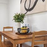 Amazing Location Close To Everything Pet Friendly