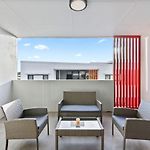 Modern Family Apartment 2 Parking Near Sunnybank
