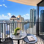 Metropolitan Luxe Balcony With Skyline Views