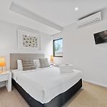 Russell Street Apartment South Brisbane