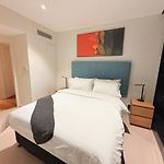 Skytower Level 68&Amazing River Views&Pet Friendly
