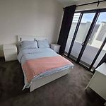 Sunnybank Luxury Modern Townhouse, Quiet, Prime Location