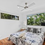 3Br Bulimba Family Retreat
