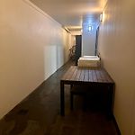 Self-Contained Unit In Highgate Hill