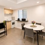 1Bed 1Bath Ground Floor West End