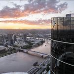 The Riverglass Retreat Brisbane Skyline Escape