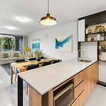 Spacious And Stylish 3Br Apartment In West End