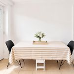 Privat Ground Floor 3Br In Top Location