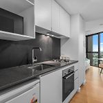 Stunning River & Mountain View Studio W Pool & Gym