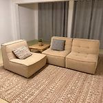 Privat Ground Floor 3Br In Top Location