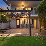 Hendra Garden Apartments