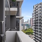 Hearty Milton Apartments