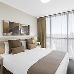 Oaks Brisbane on Charlotte Suites