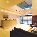 Oaks Brisbane Lexicon Suites