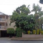 St Lucia Gardens