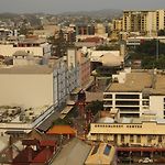 Spectacular Views Of Cbd By Fv With Free Car Park