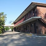Centenary Motor Inn