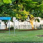 Bowen Terrace Accommodation