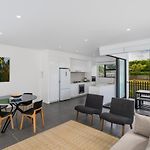 Oxford Steps - Executive 2Br Bulimba Apartment Across From The Park On Oxford St