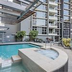 Executive 3 Bedroom Family Suite - Brisbane Cbd - Views - Netflix - Fast Wifi - Free Parking