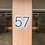 Apartment Lvl 57 Skytower Breathtaking Views Cbd Wifi Carpark By Stylish Brisbane