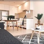 Perfect Short Term In Brissy Cozy & Relax * Brisbane