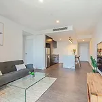 Kozyguru South Kozy 1bed + Free Parking Qsb001