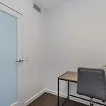 Kozyguru South Kozy 1bed + Free Parking Qsb001 Brisbane