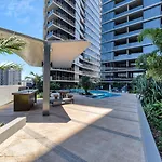 Kozyguru South Brisbane Kozy 1Bed Apt + Free Parking Qsb001