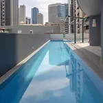 1 Bed Studio Apartment Near Eagle Street
